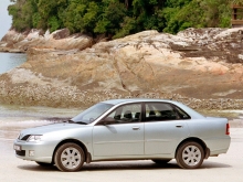 Proton impian 4-dveře 2000 02